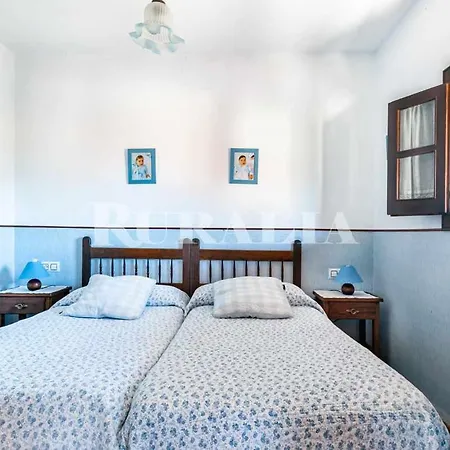 Apartamento Casa Carmen 5 Situada En Zona Muy Tranquila A 2 Km De Ribadesella Collera